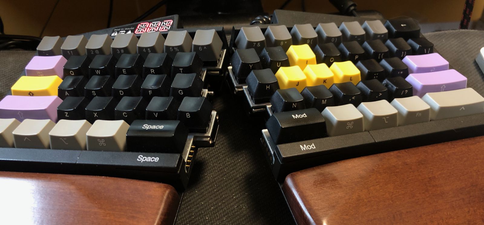 The addictive hobby of customizing mechanical keyboards