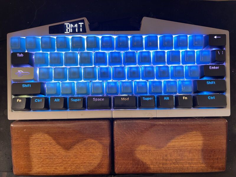 Keyboard halves connected, backlit